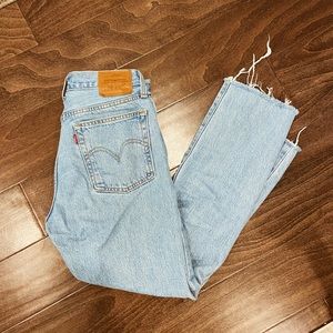 Levis jeans straight leg wedgie straight mom jeans high rise